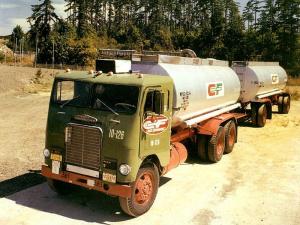 Freightliner COE Tanker '1966